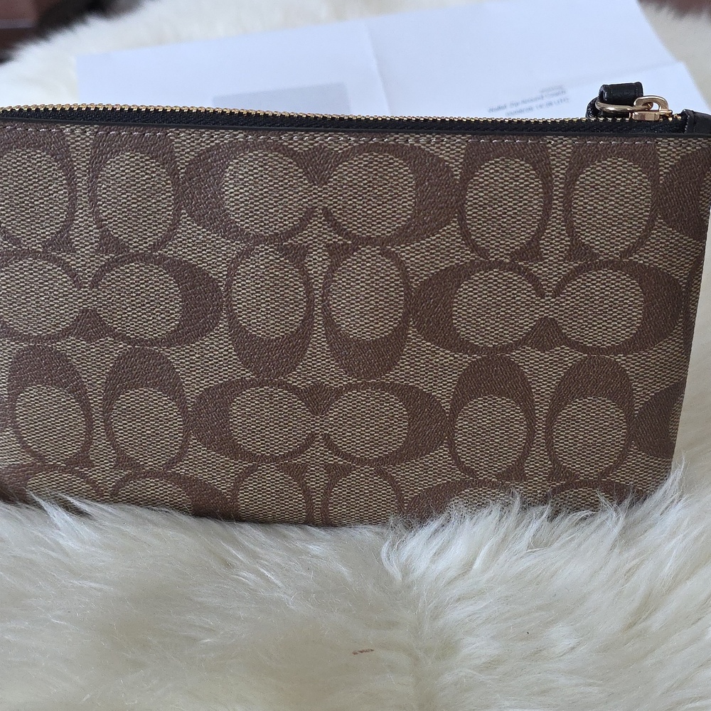 NWT Coach Signature Halloween Large Corner Zip Wristlet/Wallet ๐ค๐๐ป๐งน๐โโฌ๐ฆ๐งก - Picture 6 of 16